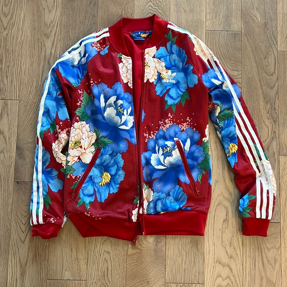 Adidas Zip Up warm up jacket. Size small